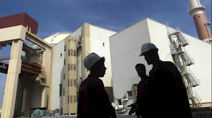  'Workers talking at Bushehr nuclear site in Iran'