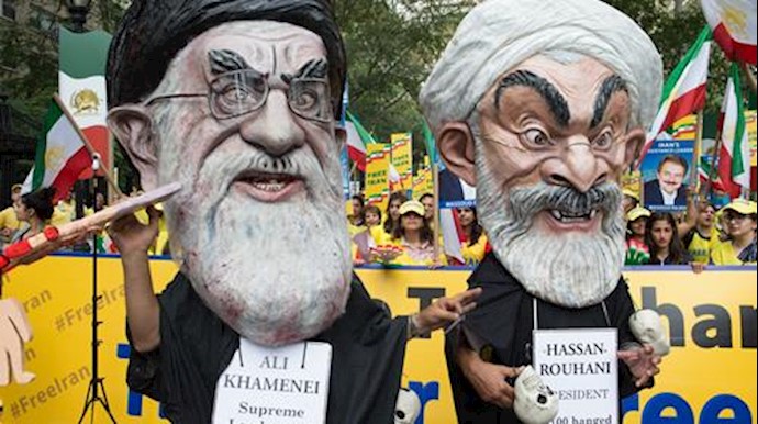 Demonstrators Gather Outside UN to Protest Rouhani’s Speech