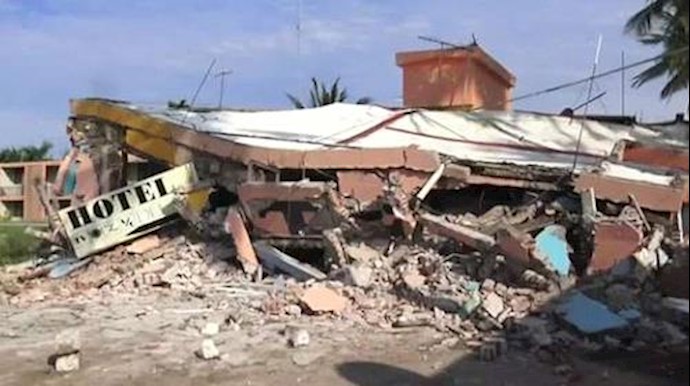 Mexico quake’s homeless gather in tent village, toll reaches 286