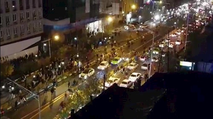 Video: Uprising continues across Iran as more cities witness protests, clashes