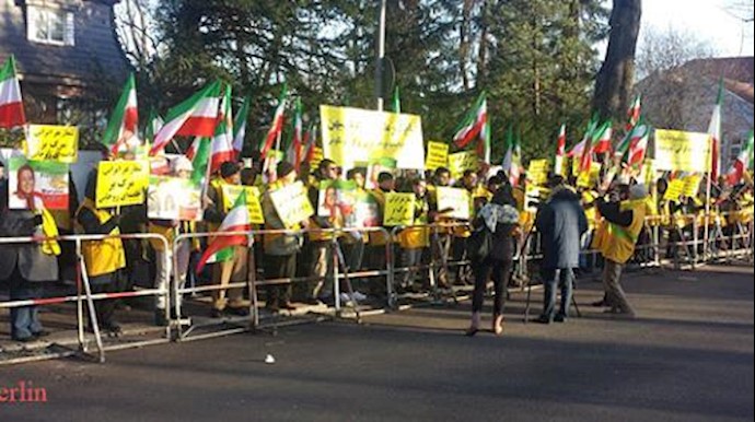 Protests against Iranian Regime Held in France, Germany