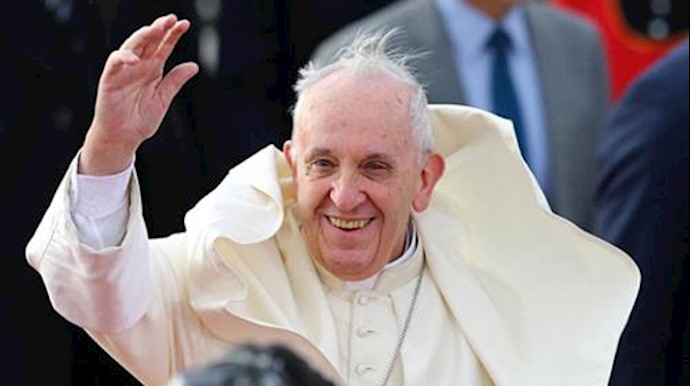 Pope arrives in Chile to bolster battered Church credibility