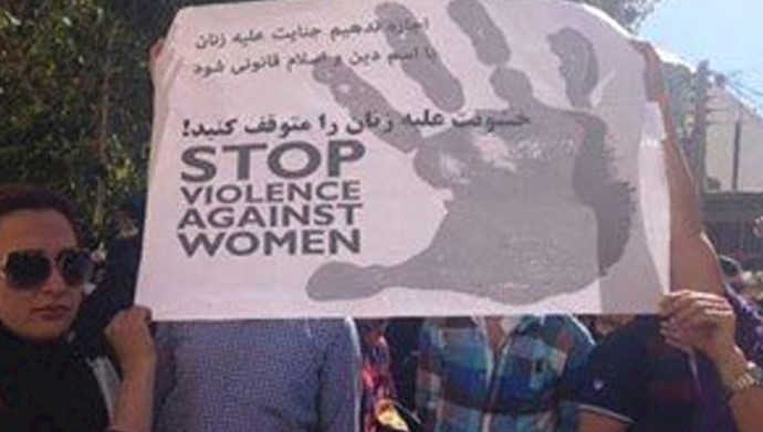 IRAN: Woman in Tabriz attacked with acid