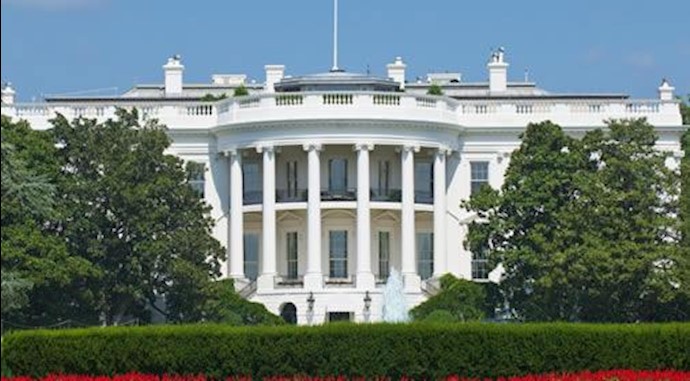  'White House spokeswoman said Trump held Russia and Syria responsible for the chemical attack'