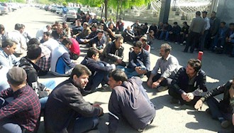  'Iranian workers rally to receive their unpaid wages' Title='Iranian workers rally to receive their unpaid wages'
