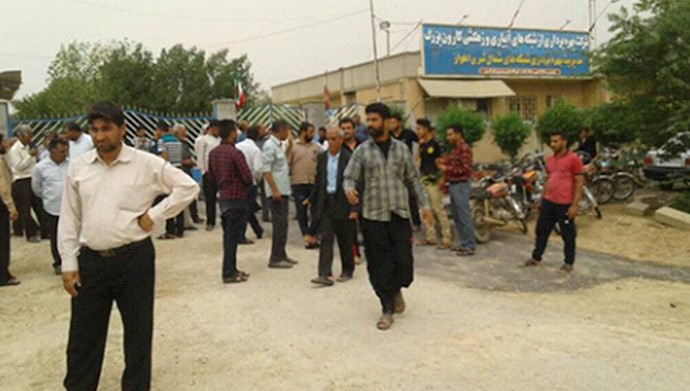  'Workers gathered for the second consecutive day to protest seven month overdue payment'