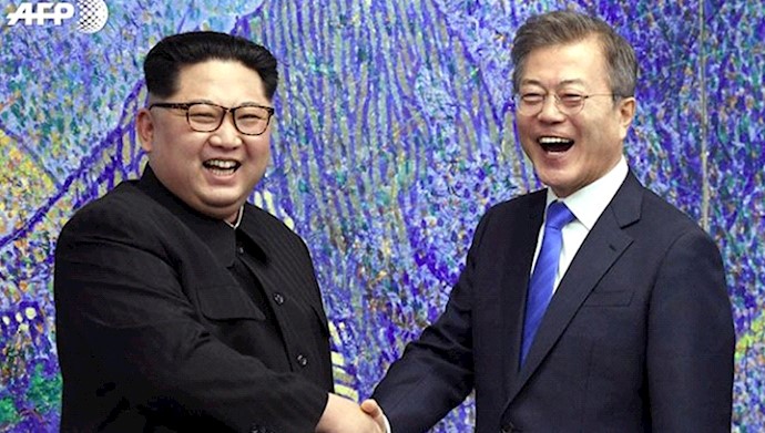  'South Korean President Moon Jae-in and North Korean leader Kim Jong Un'