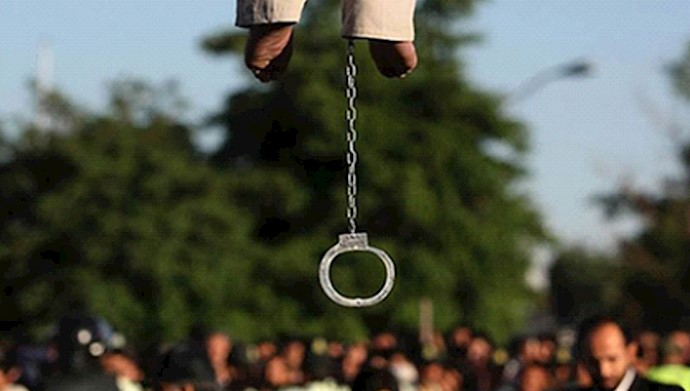  'Iran public execution'