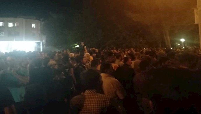  'Dozens injured in Kazerun clashes between people and repressive security forces'